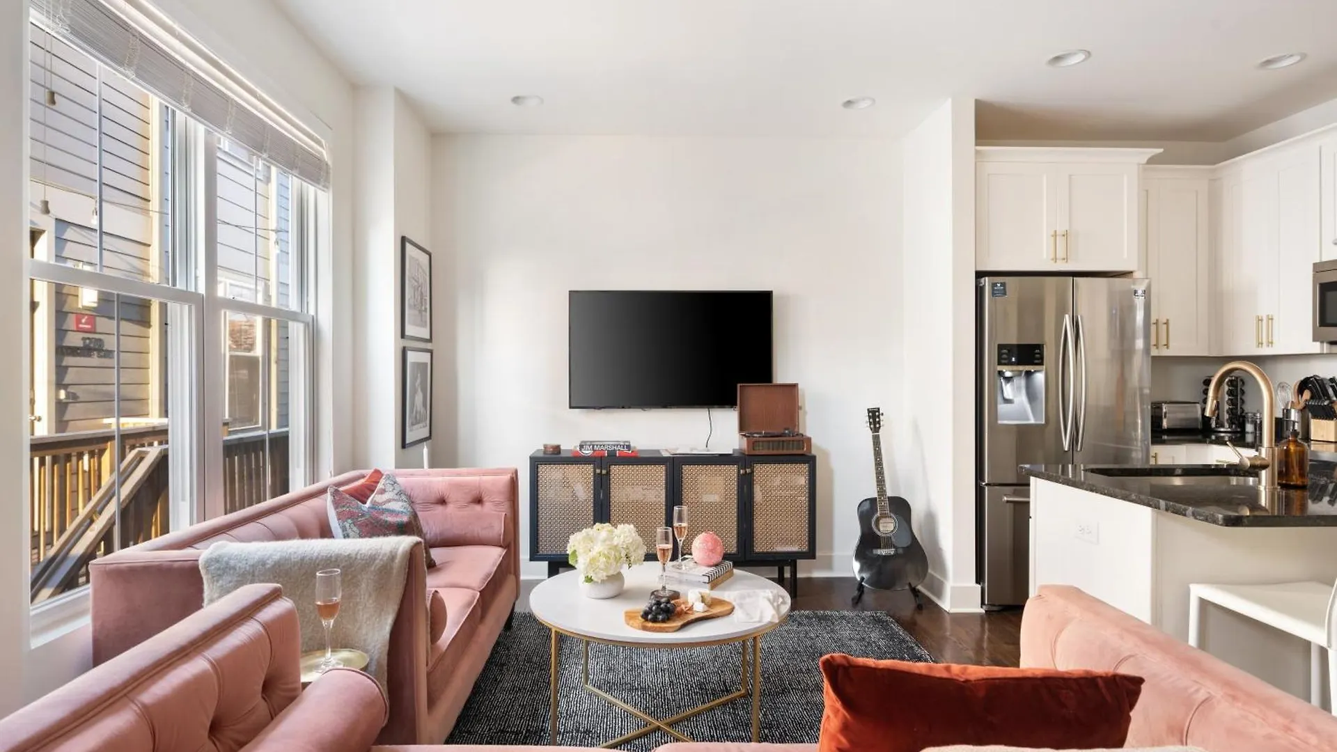 Hart Suite Buyout 7 By Avantstay Two Nashville Town Houses W Stunning Amenities Design