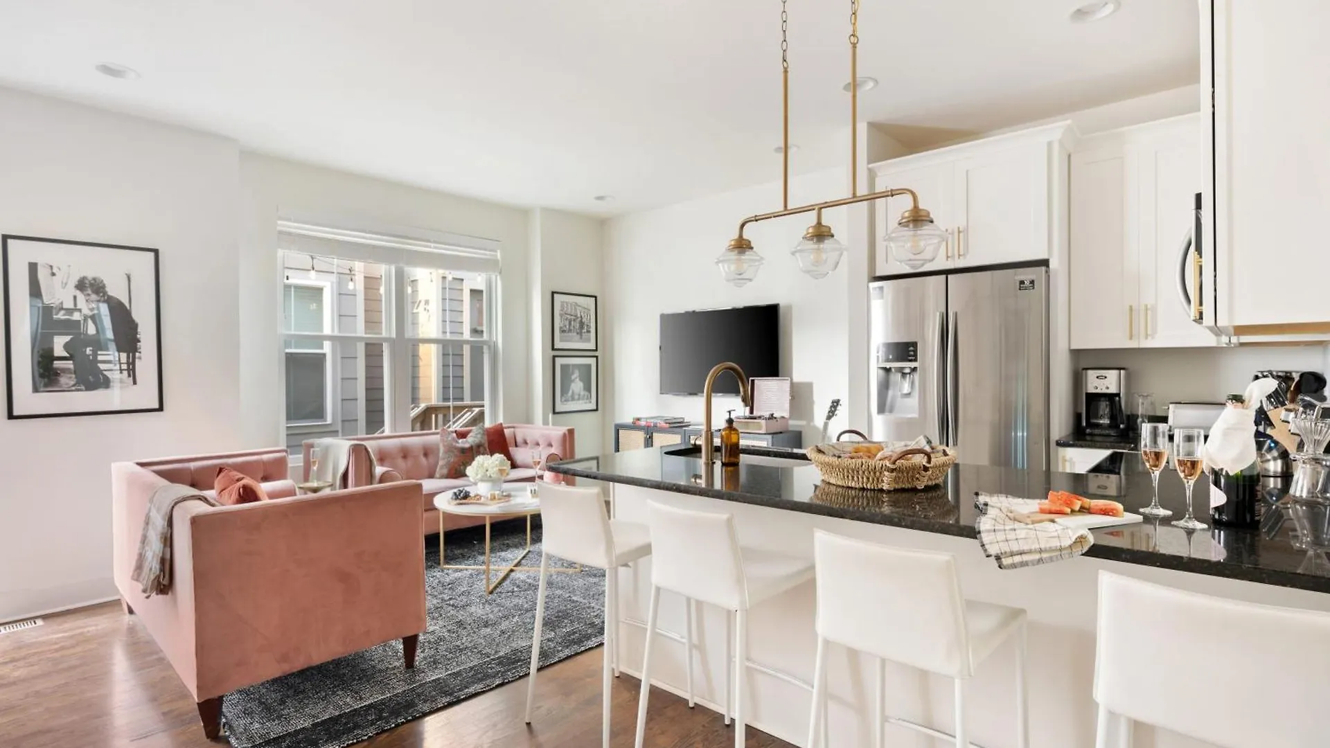 Hart Suite Buyout 7 By Avantstay Two Nashville Town Houses W Stunning Amenities Design Apartment